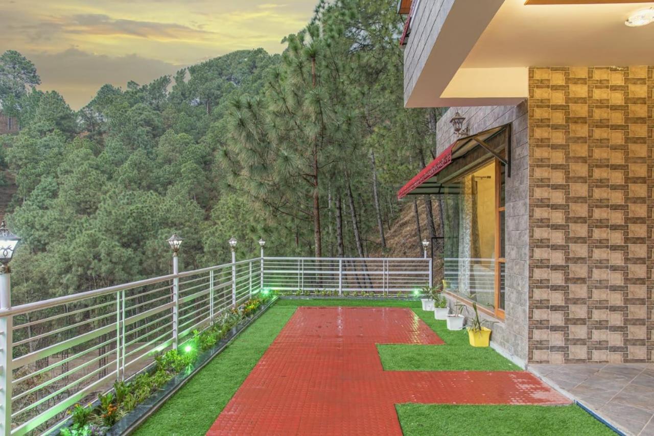Asdaed Apartment Kasauli Bagian luar foto